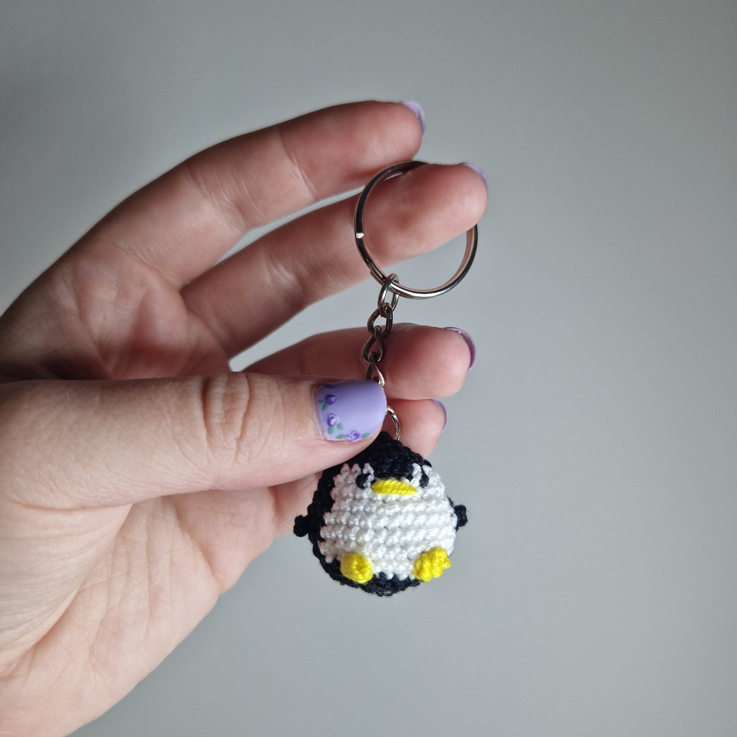 Penguin lace yarn micro crochet keyring