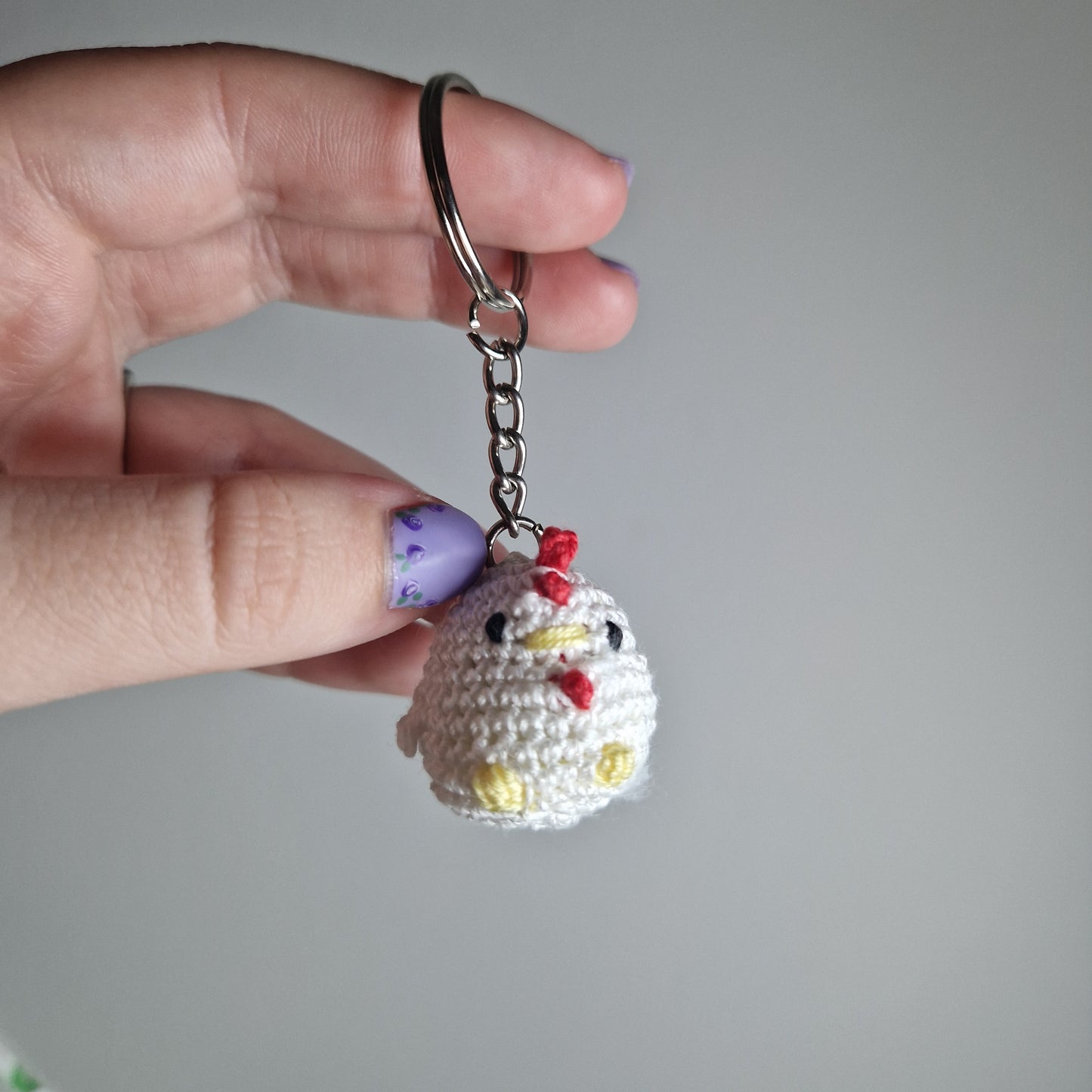 Light yellow lace yarn micro crochet keyring