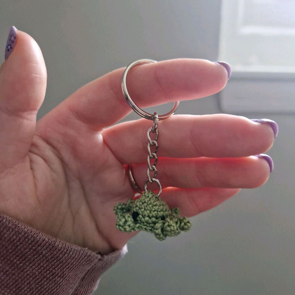 Octopus micro crochet keyring