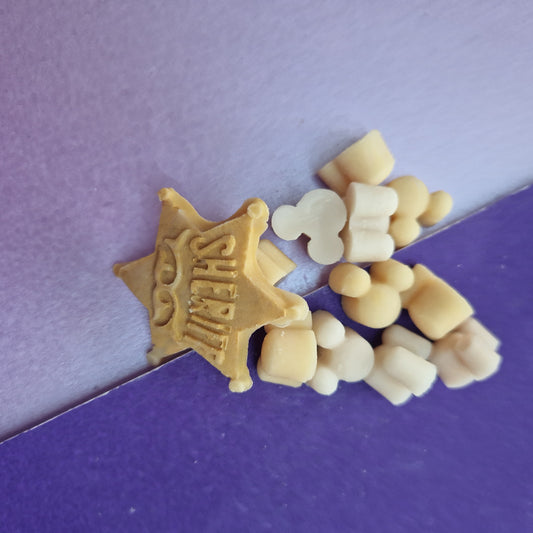 The Sheriff mini mouse melts soy handpoured wax melt