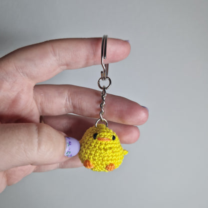 Yellow Chick lace yarn micro crochet keyring
