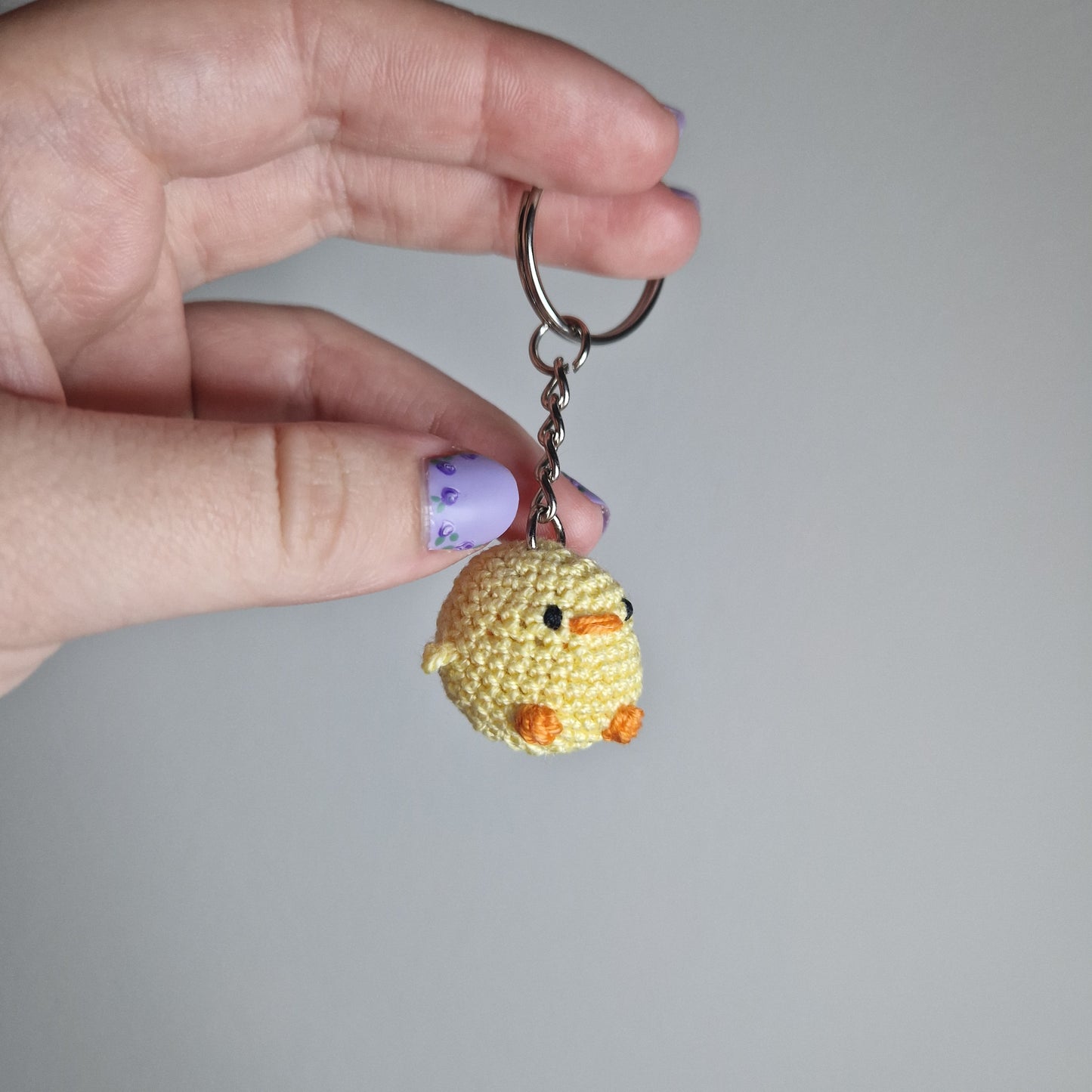 Light yellow Chick lace yarn micro crochet keyring