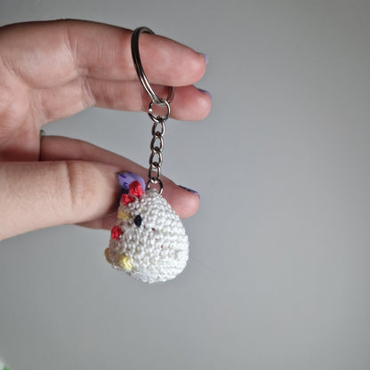 Light yellow lace yarn micro crochet keyring