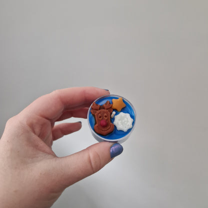 Rudolph tealight candle
