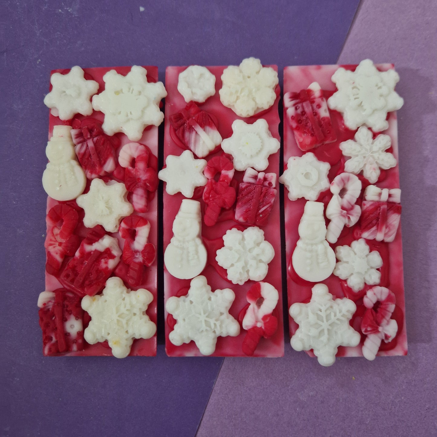 Candy Cane Snowman soy snap bar wax melt