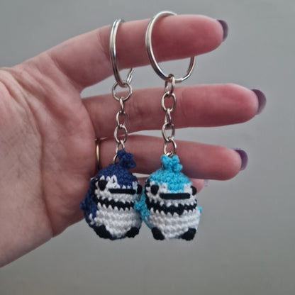 Blue Jay yarn micro crochet keyring