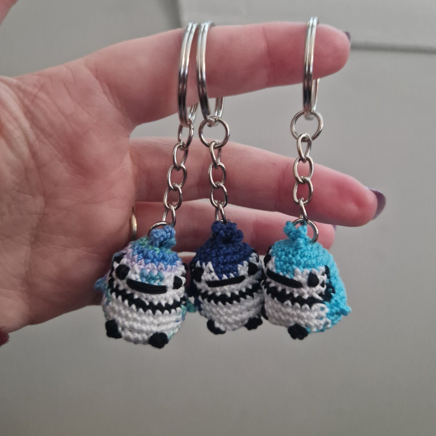 Blue Jay yarn micro crochet keyring