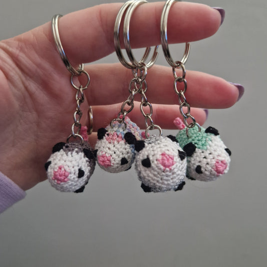 Opossum micro crochet keyring