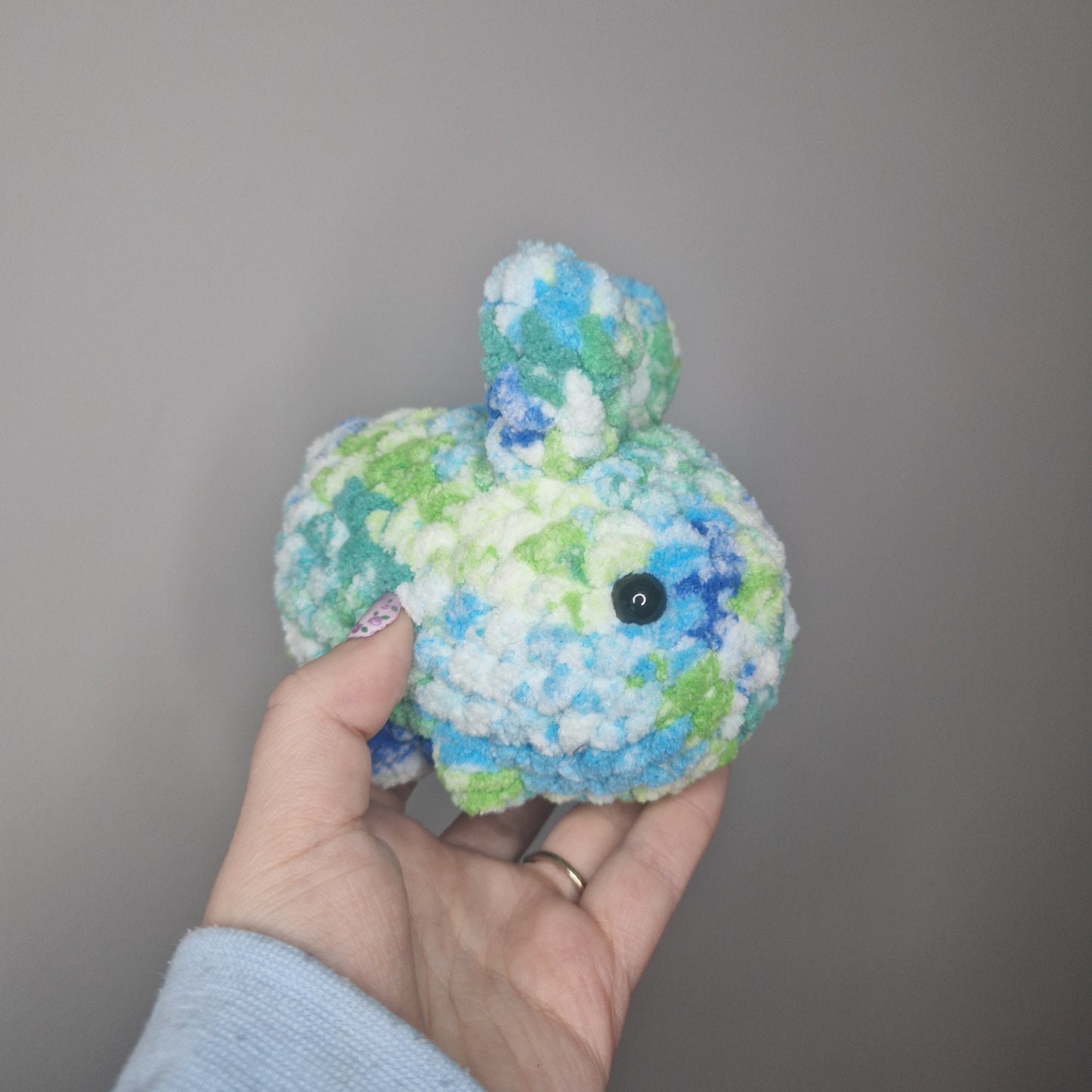 Bunny rabbit small crochet plushie