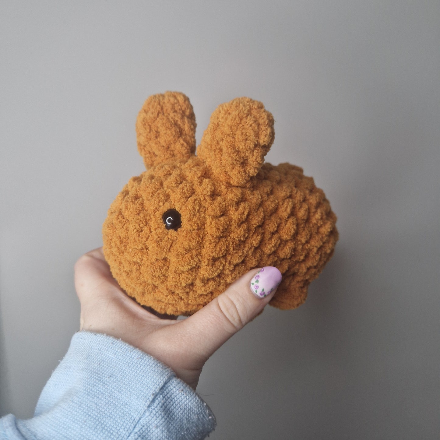Bunny rabbit small crochet plushie