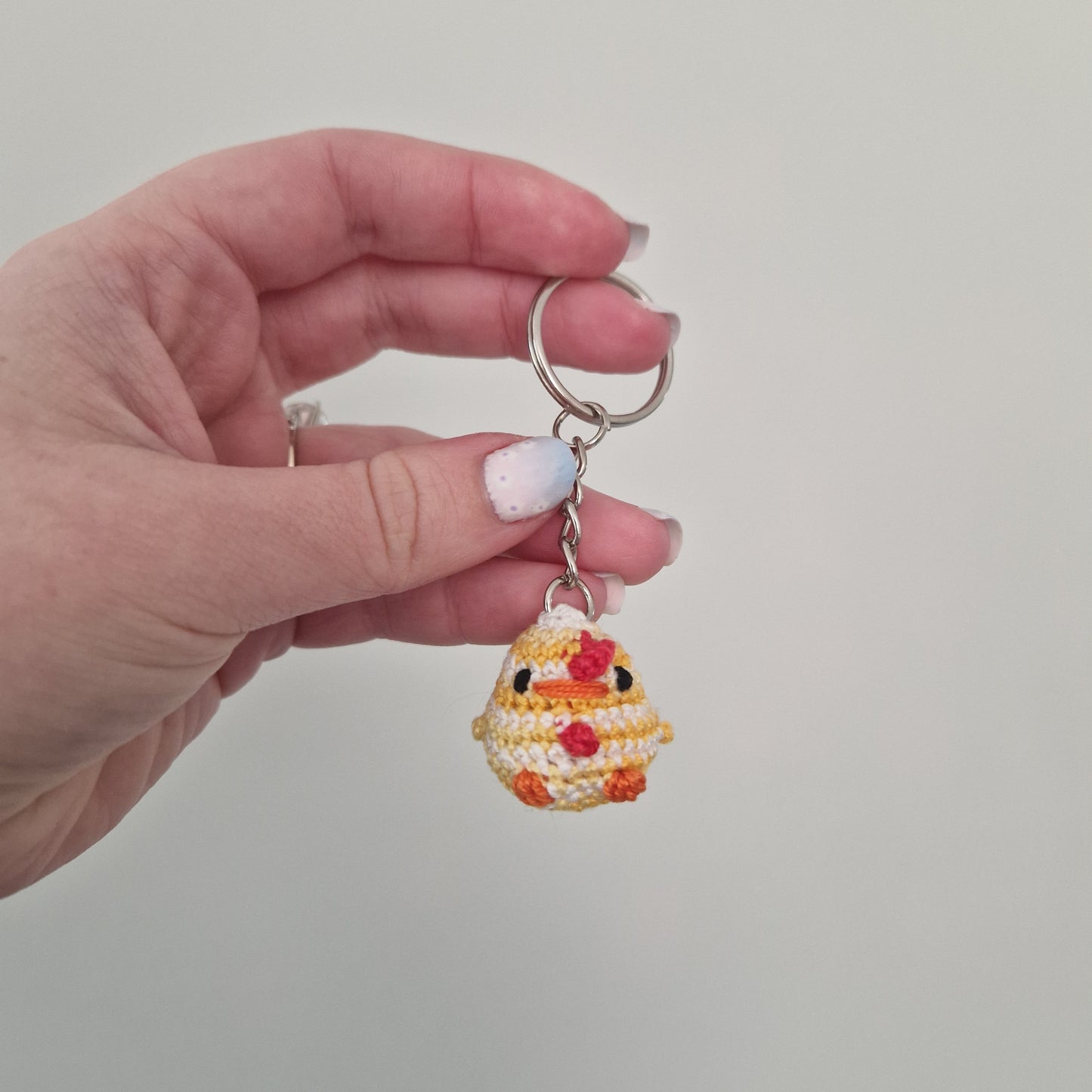 Chicken micro crochet keyring