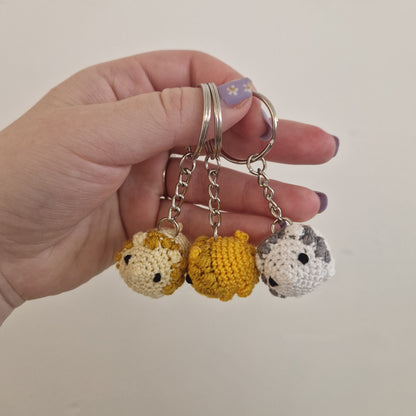 Lion micro crochet keyring
