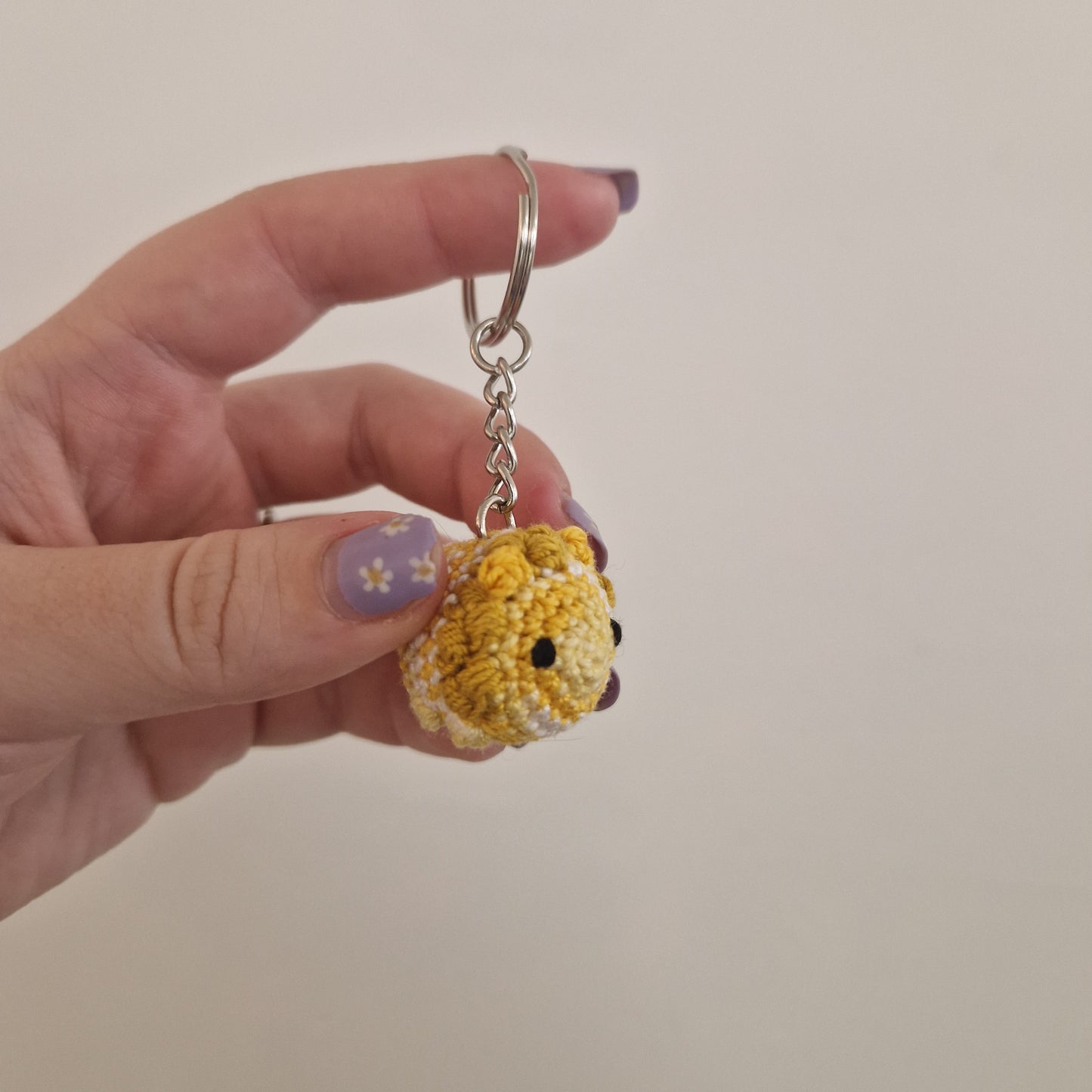 Lion micro crochet keyring
