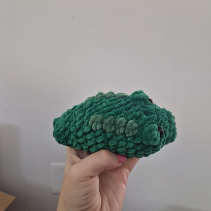 Dark green alligator / crocodile crochet plushie