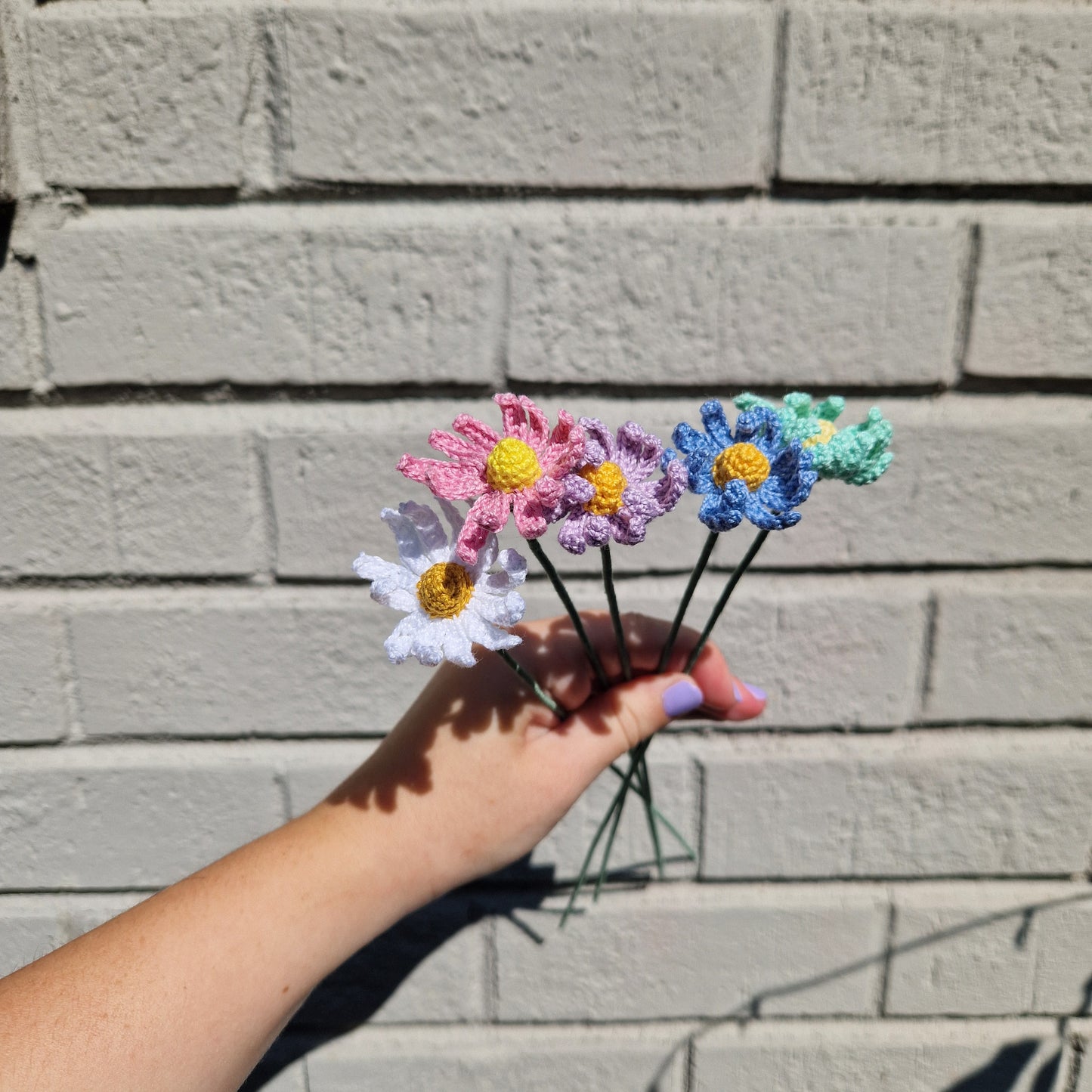 Daisy microcrochet stem - ready to ship