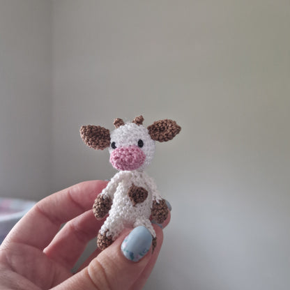 Microcrochet cow crochet plushie