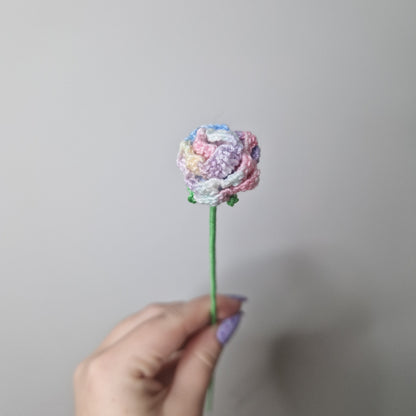 Small rose microcrochet stem