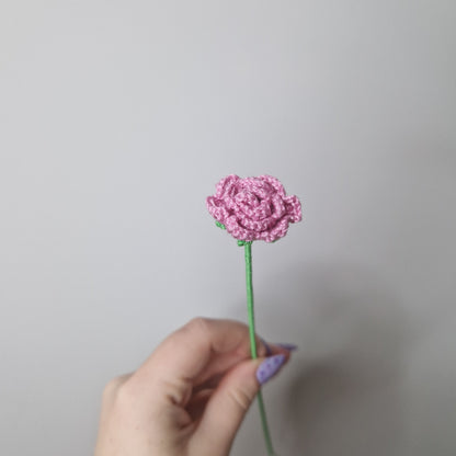 Small rose microcrochet stem