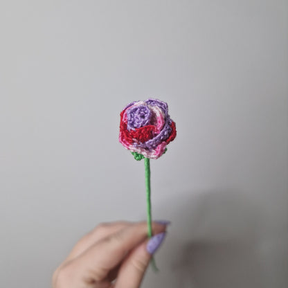 Small rose microcrochet stem