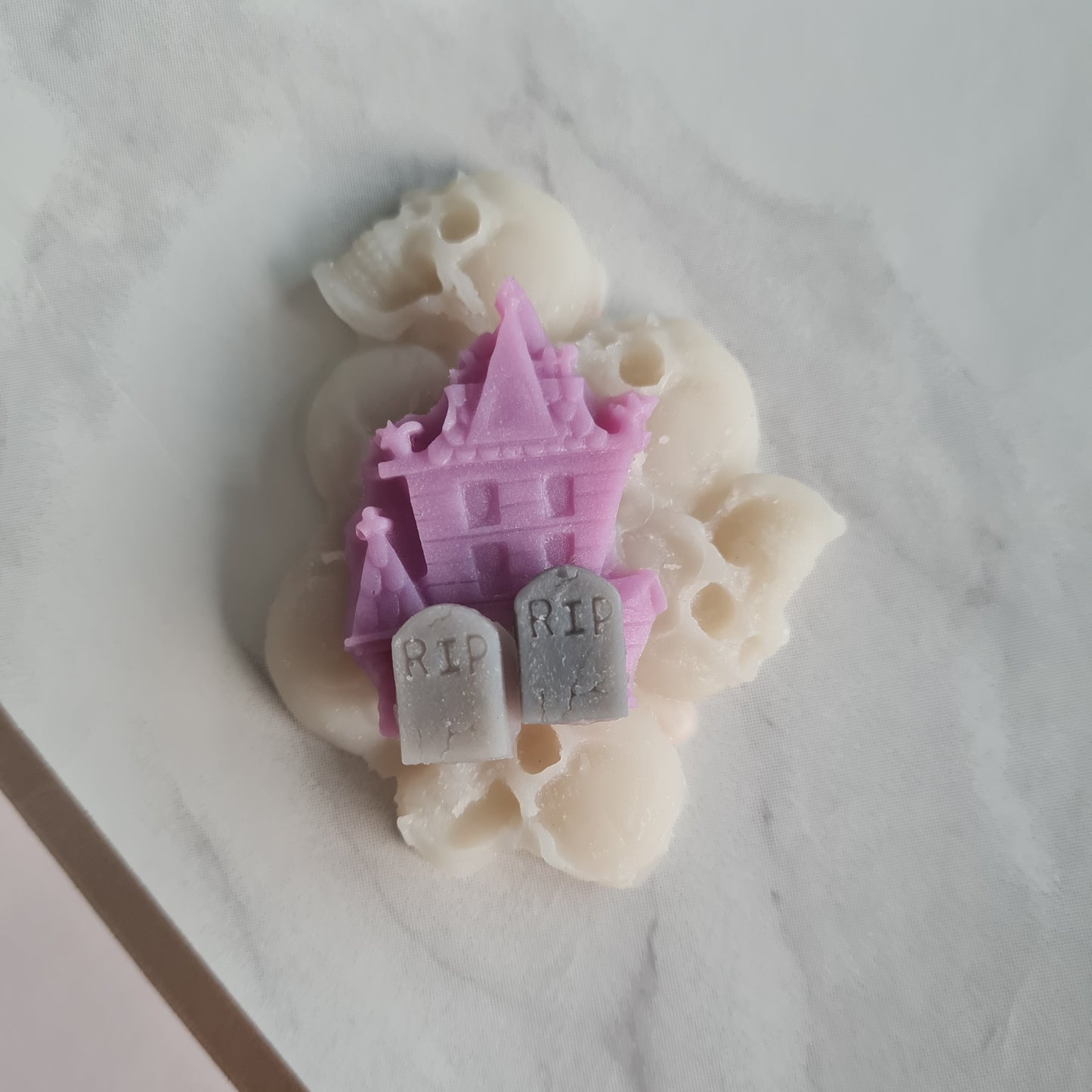 Grim Grinning Ghosts soy handpoured wax melt